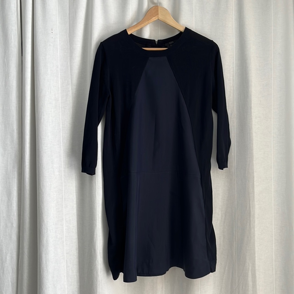 COS navy blue knit and silk panel dress, never worn!